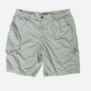 Columbia Field Gear Men’s XL Tan Cargo Shorts Pockets Hiking Active